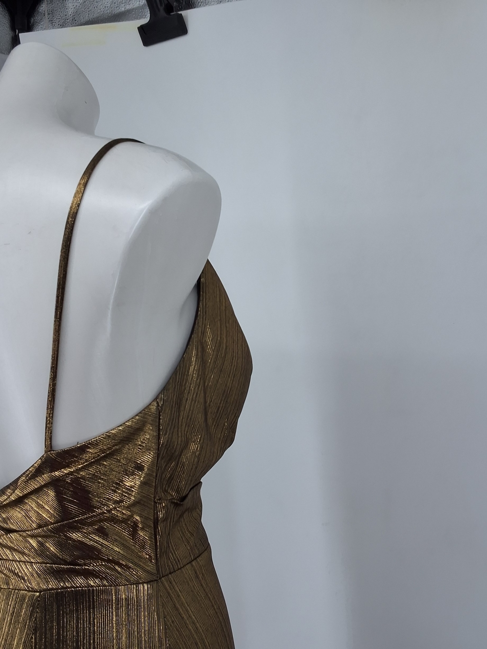 Mac Duggal Gold Sequin V-Neck Maxi Gown - Picture 8 of 11